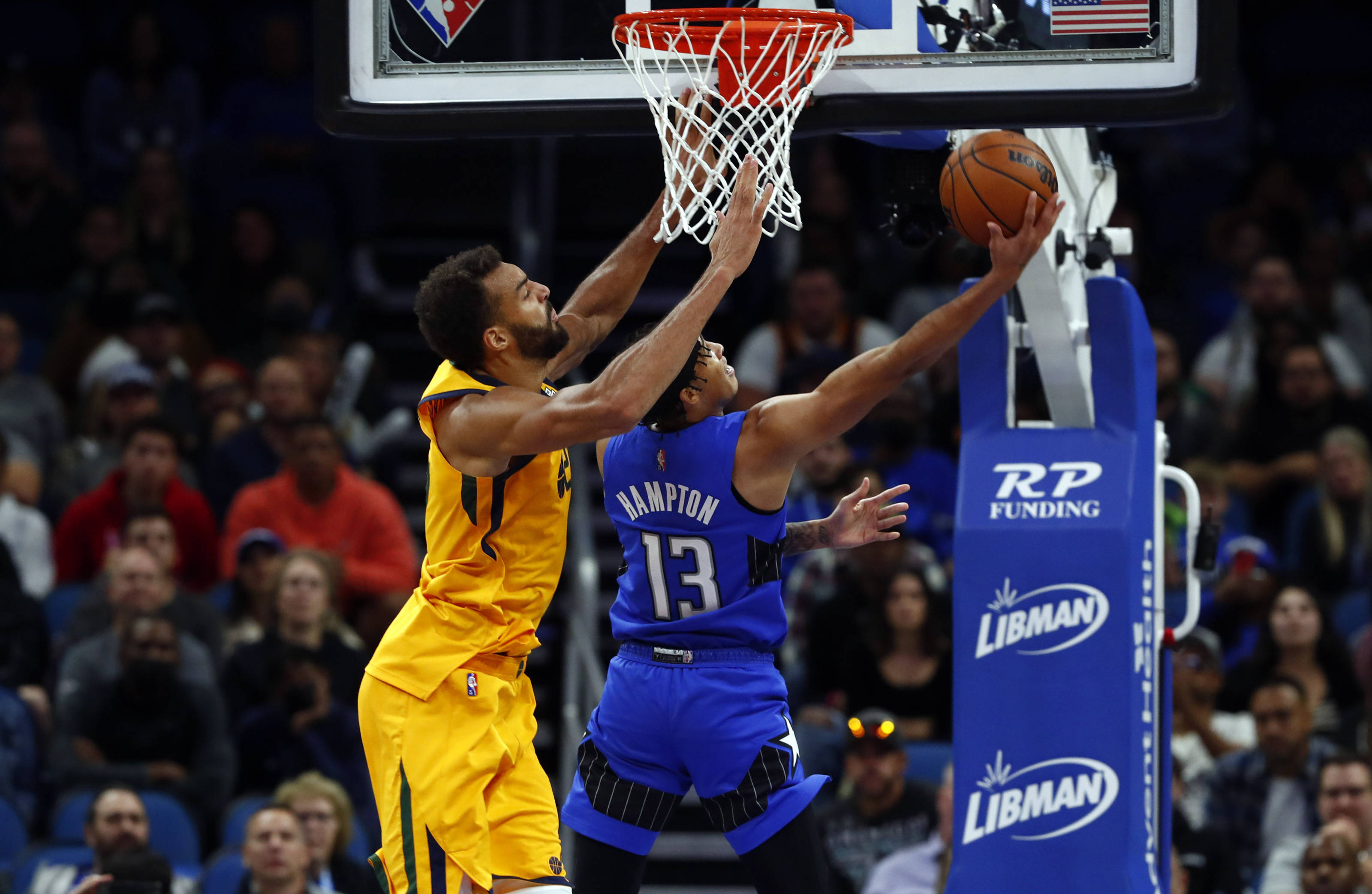 包含窗口期AC米兰调整名单以备社区盾，强势反弹环节打磨，细节曝光，年轻球员获得机会的词条