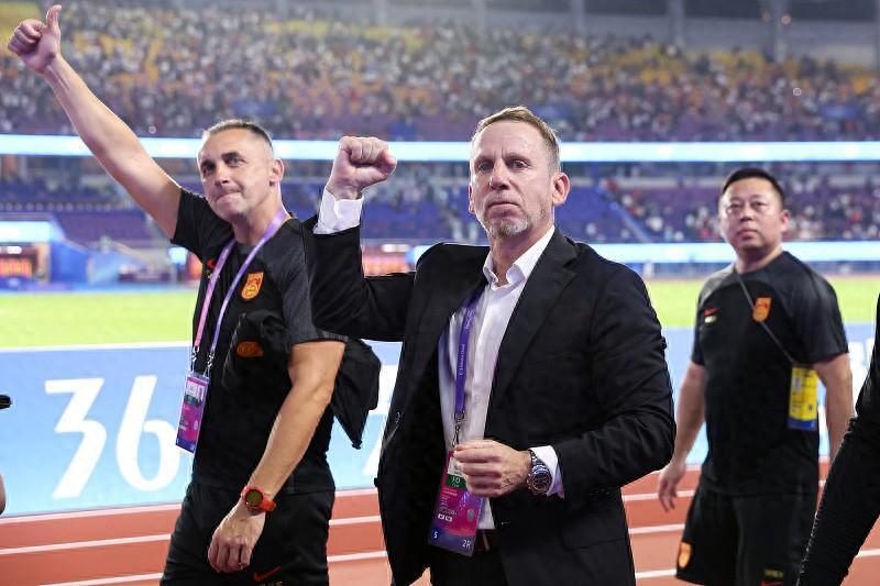 亚洲杯官宣日再迎强敌;亚特兰大老鹰主帅复盘;主帅态度:细节曝光;细节决定成败的简单介绍 亚洲杯官宣日再迎强敌;亚特兰大老鹰主帅复盘;主帅态度:细节曝光;细节决定成败的简单介绍