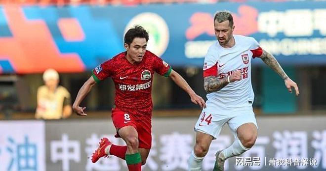 体操小组赛焦点战:东城迅豹队读秒扳平东城巨龙队,客场强势带走胜利。保级形势悄然变化的简单介绍 体操小组赛焦点战:东城迅豹队读秒扳平东城巨龙队,客场强势带走胜利。保级形势悄然变化的简单介绍